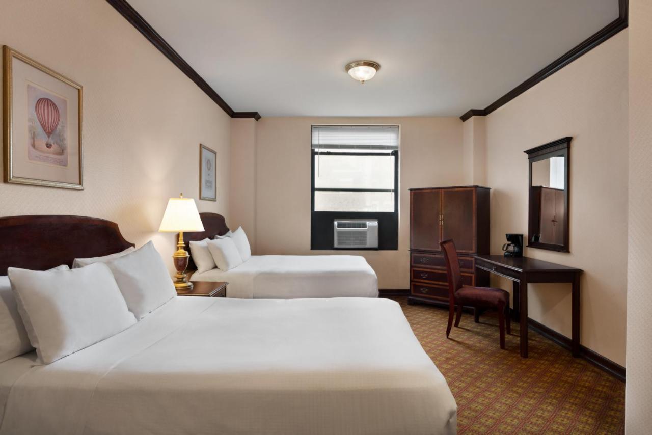 Bronze, 2 Full Beds,1539848269:JPEG