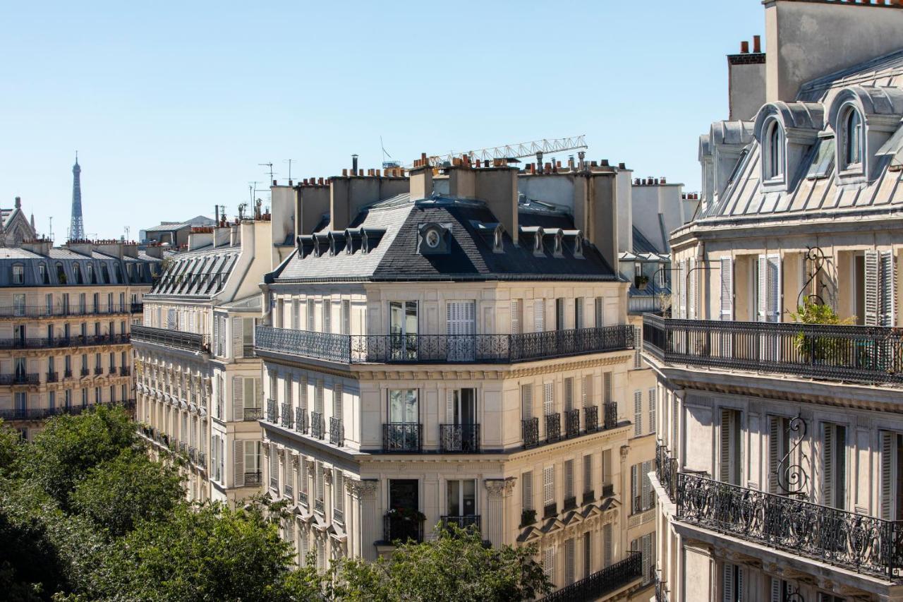 Prestige Room - Eiffel Tower view