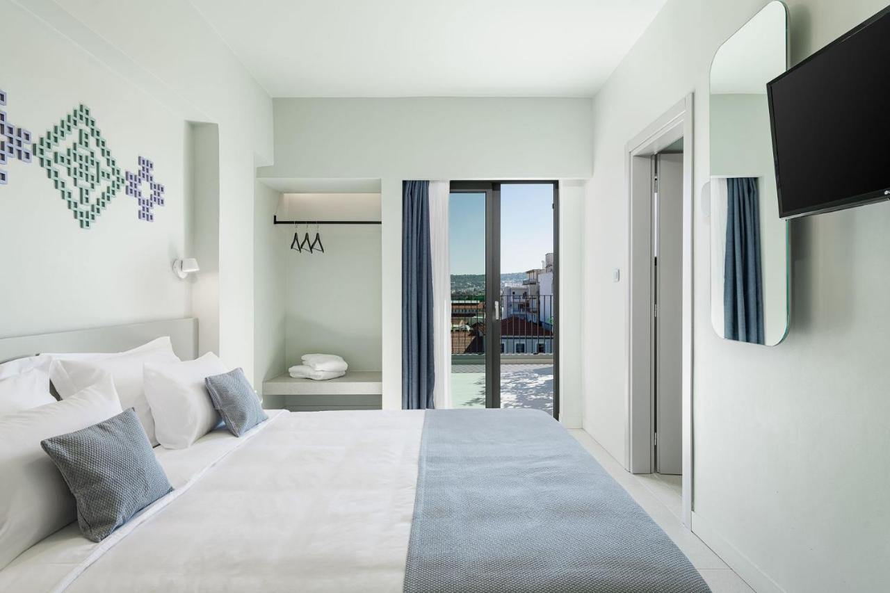 Superior Double with City View Upper Floor