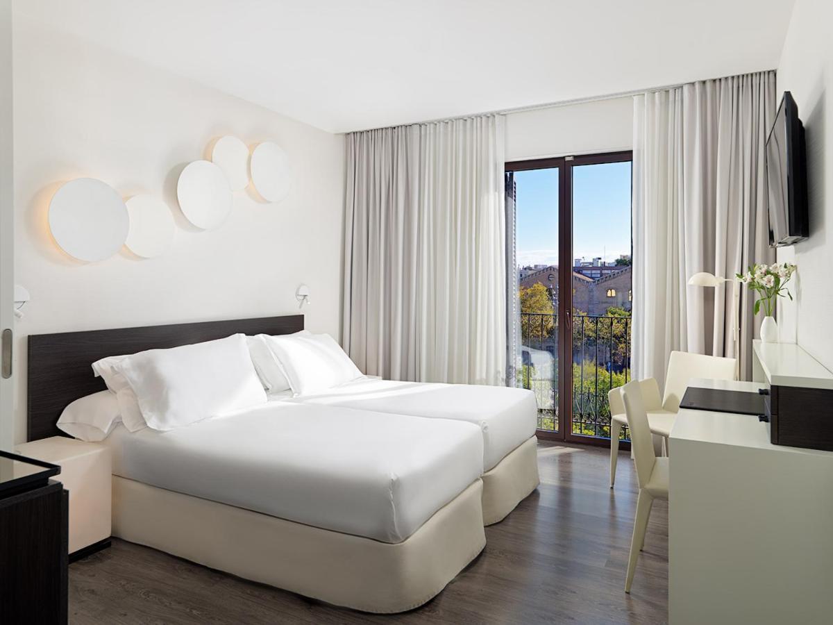 Classic Double Room with harbour view