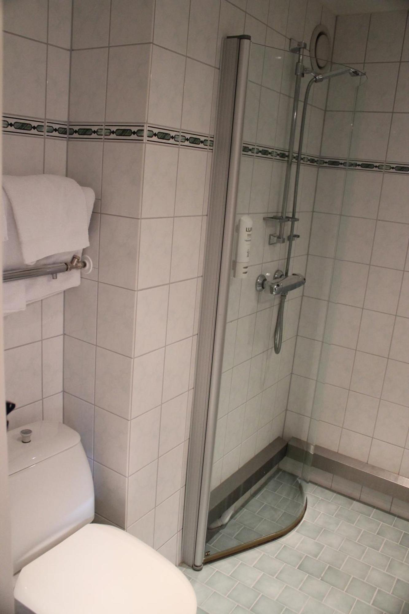 Standard Twin Room,1440629875:JPEG