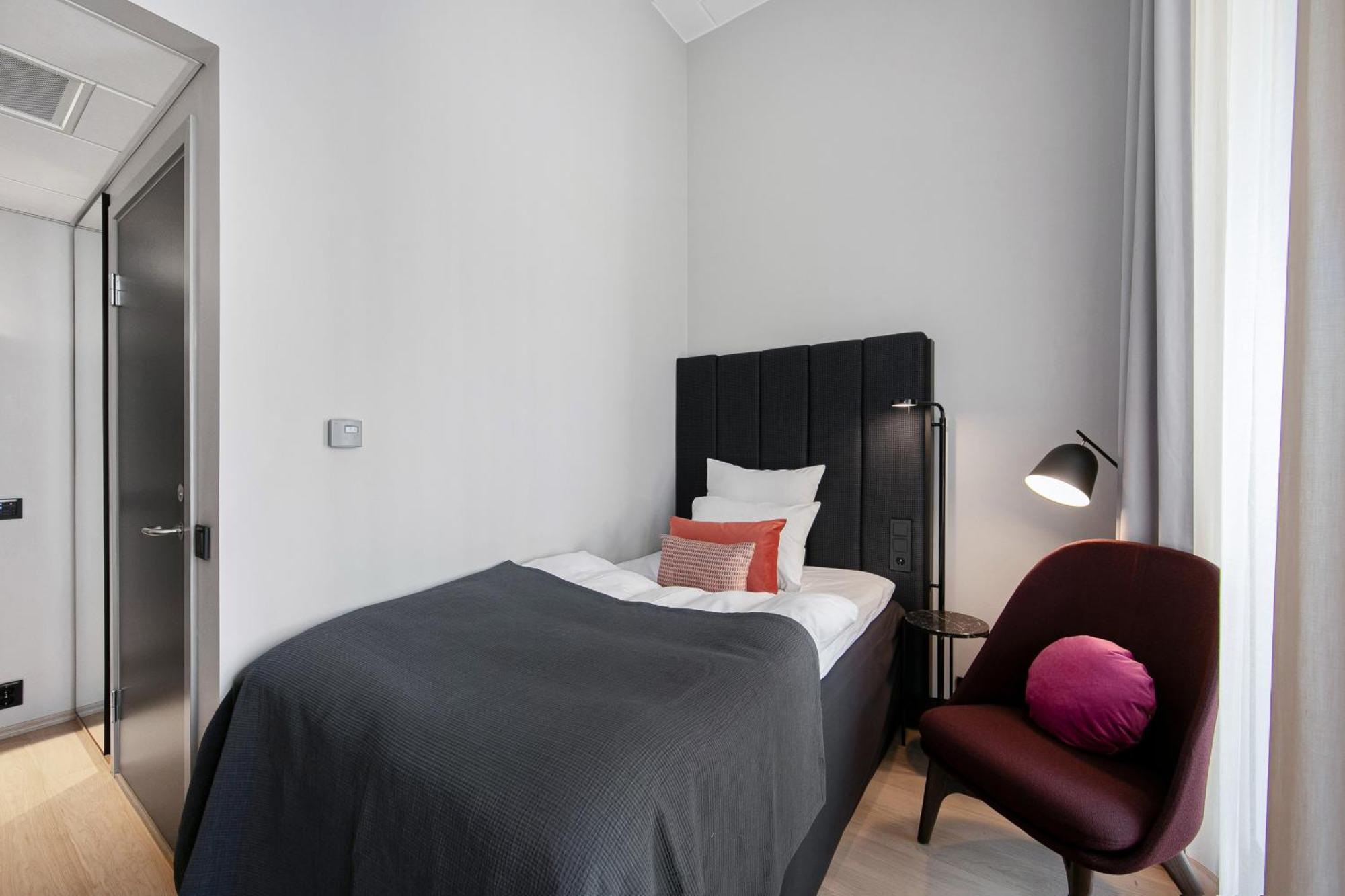 Compact - Yhden hengen huone