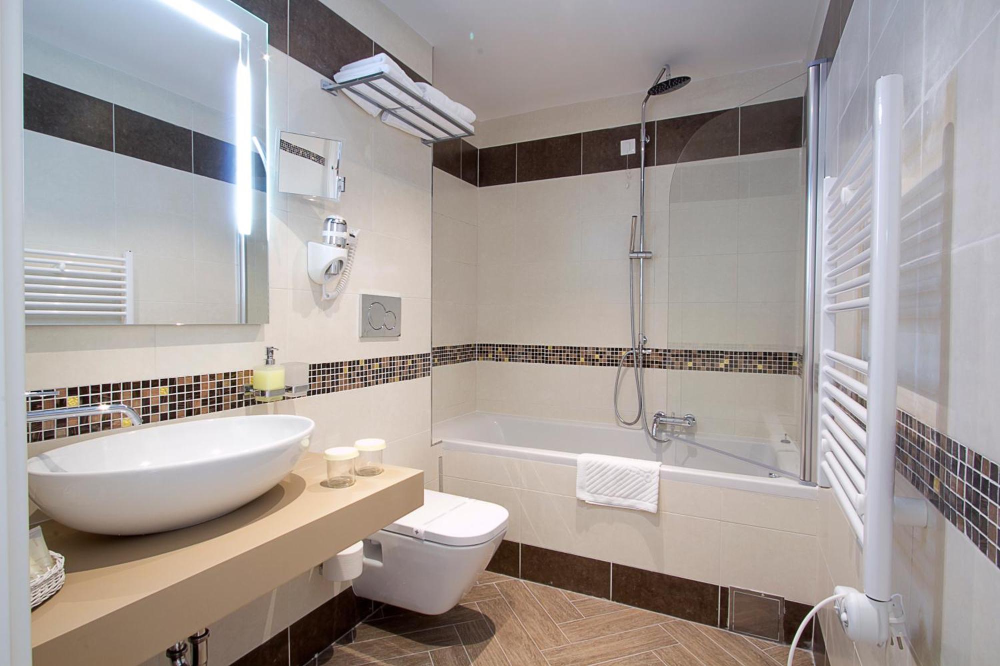 Double or Twin Room - Annex Villa,1310798872:JPEG