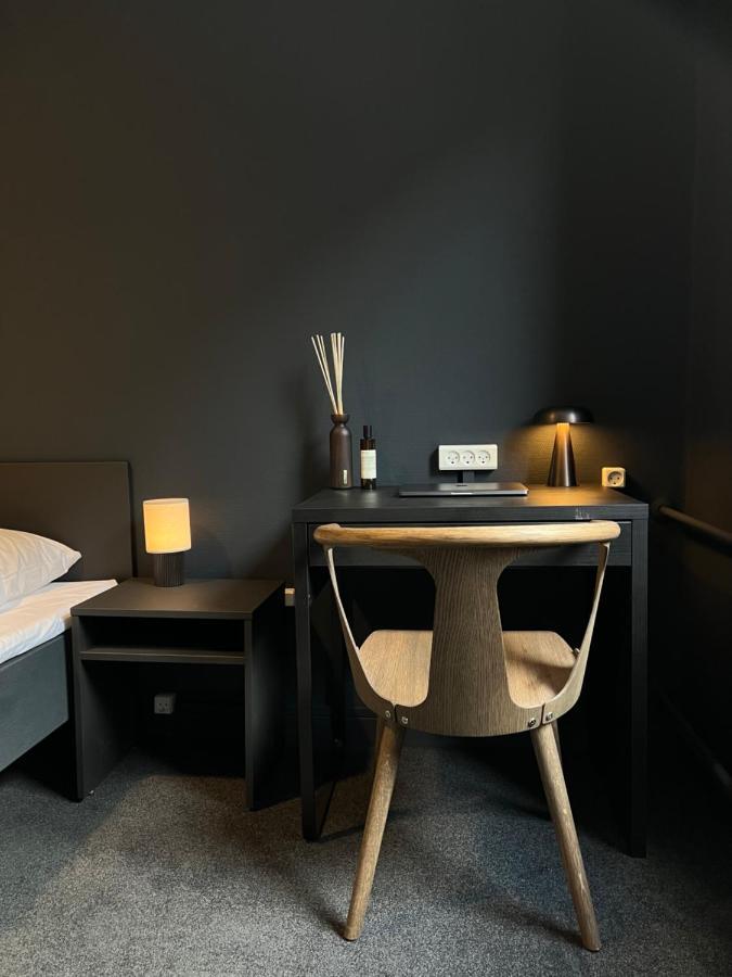 Premium - Yhden hengen huone