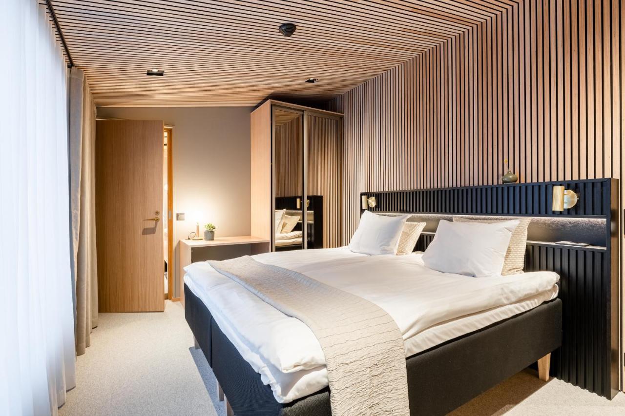 Premium Lodge