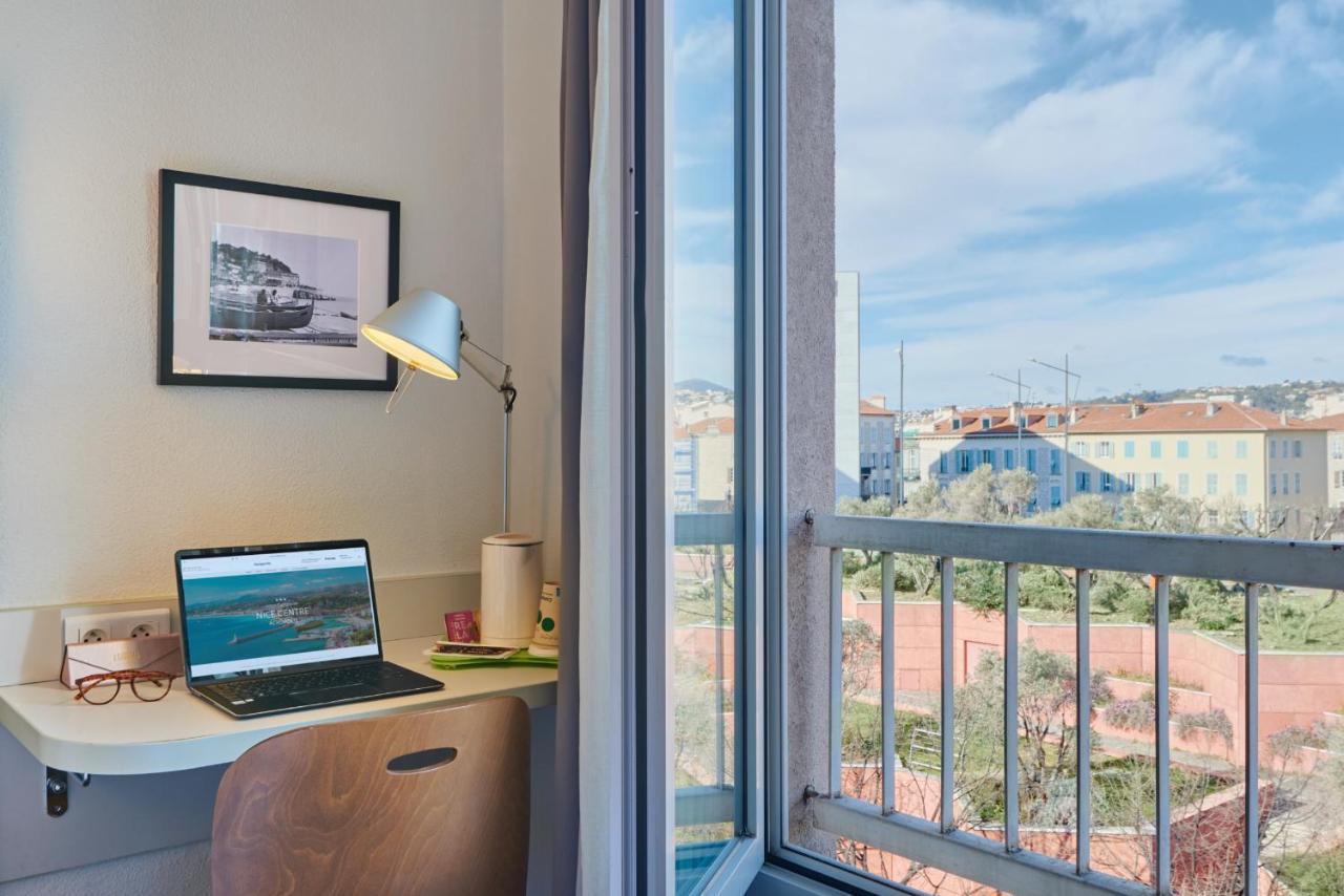 Double Room for Single Occupancy,1368446843:JPEG