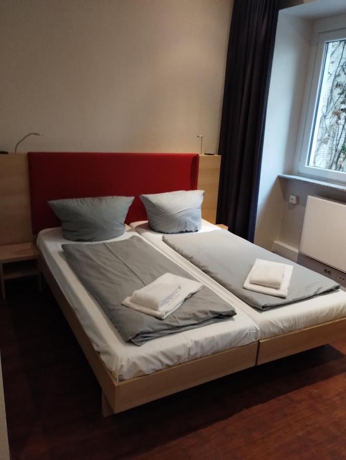 Standard - Kahden hengen huone - Twin/Double