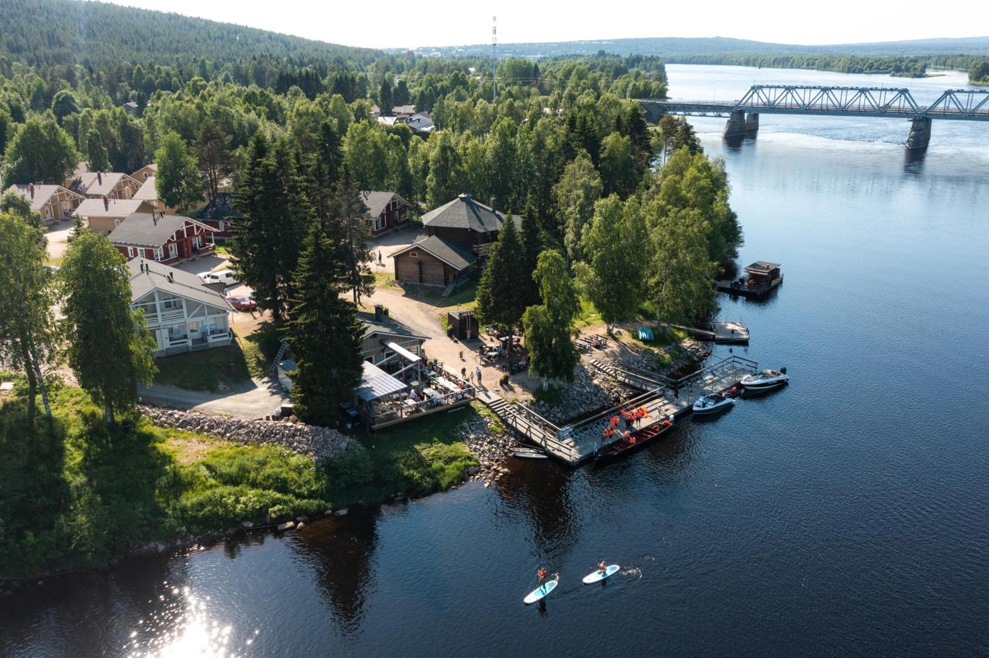 Deluxe-lomamökki - Oma sauna
