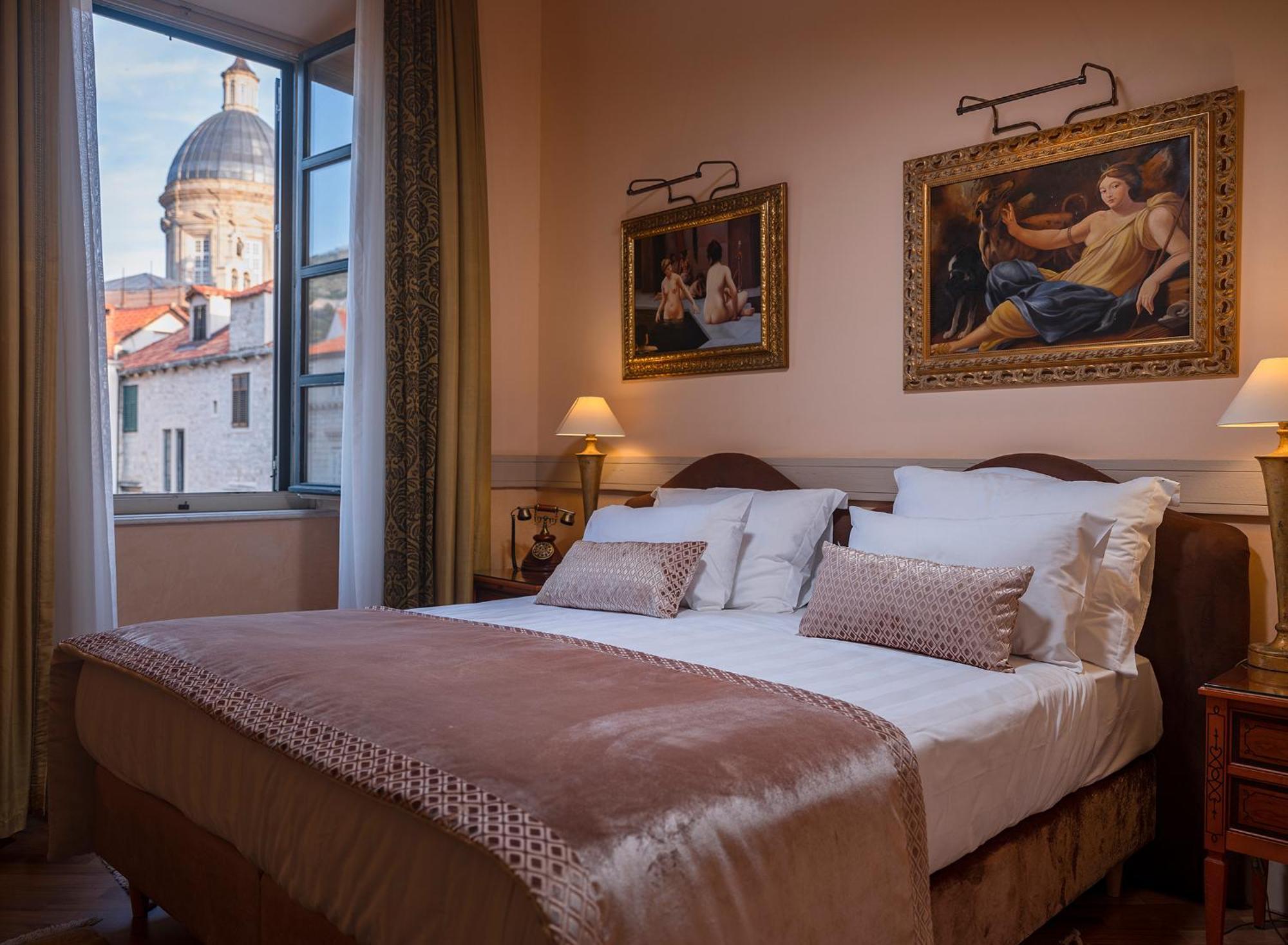 Deluxe Room,1322756239:JPEG