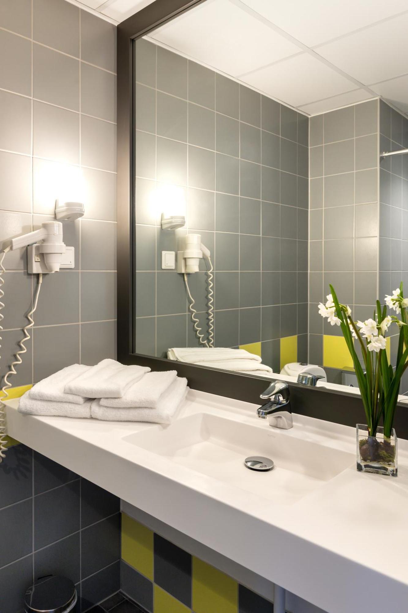 Premium - Kahden hengen huone - Twin/Double - Näköala vanhaankaupunkiin