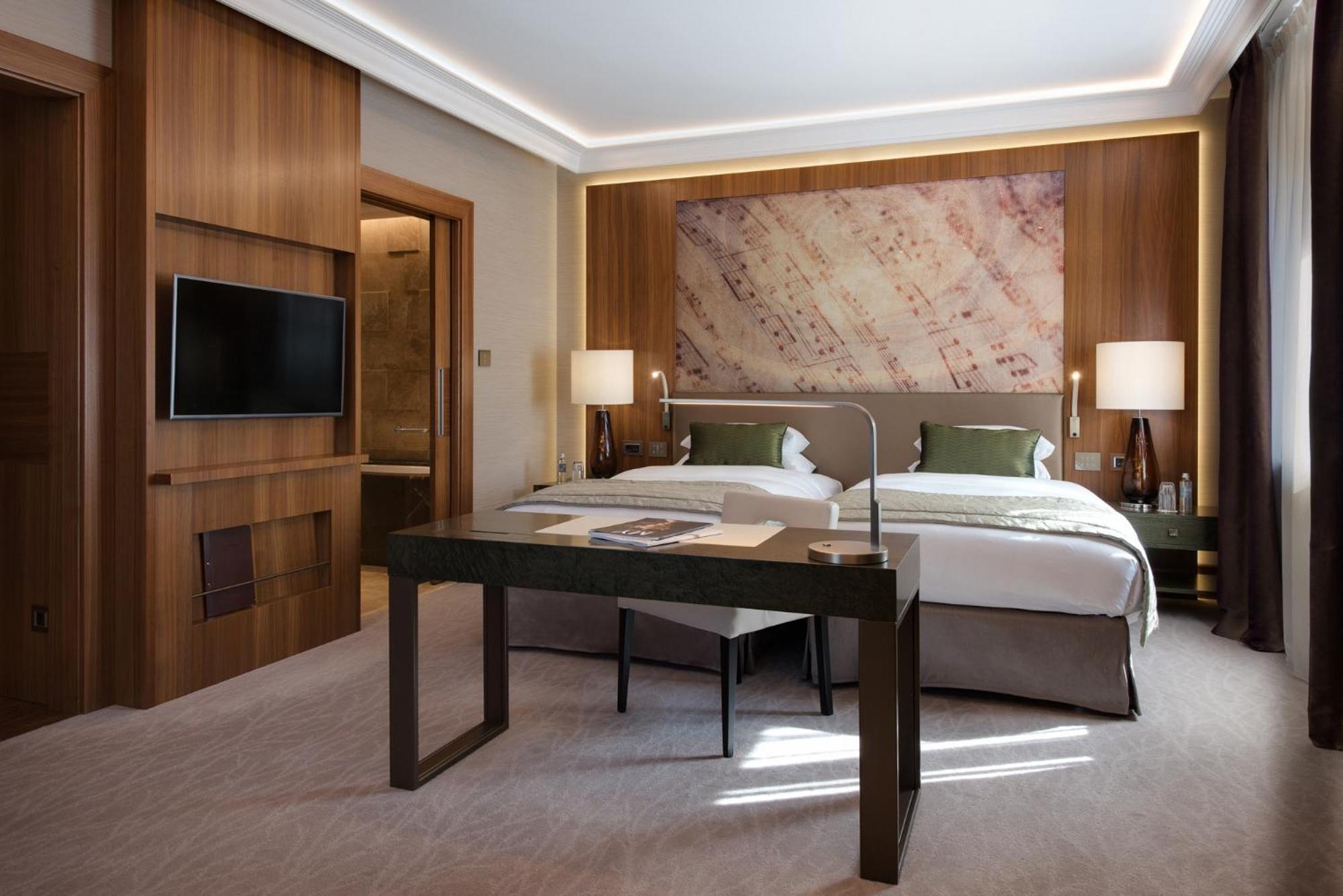 Superior Twin Room,1454717239:JPEG
