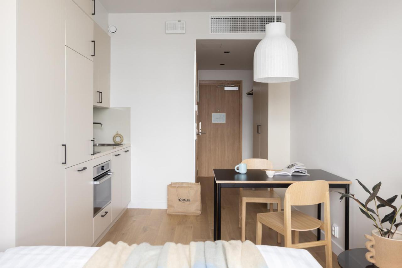 Compact-studio