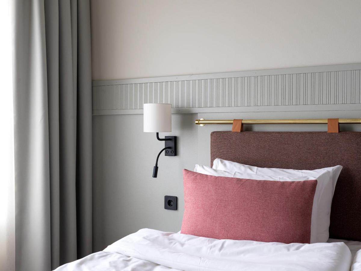 Premium Small,1498568635:JPEG