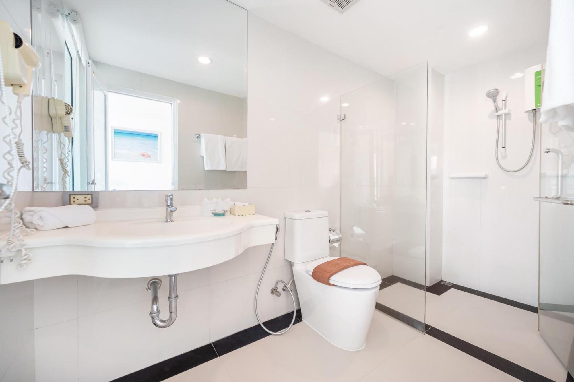 Deluxe ‑ Kahden hengen huone ‑ Twin ‑ Merinäköala