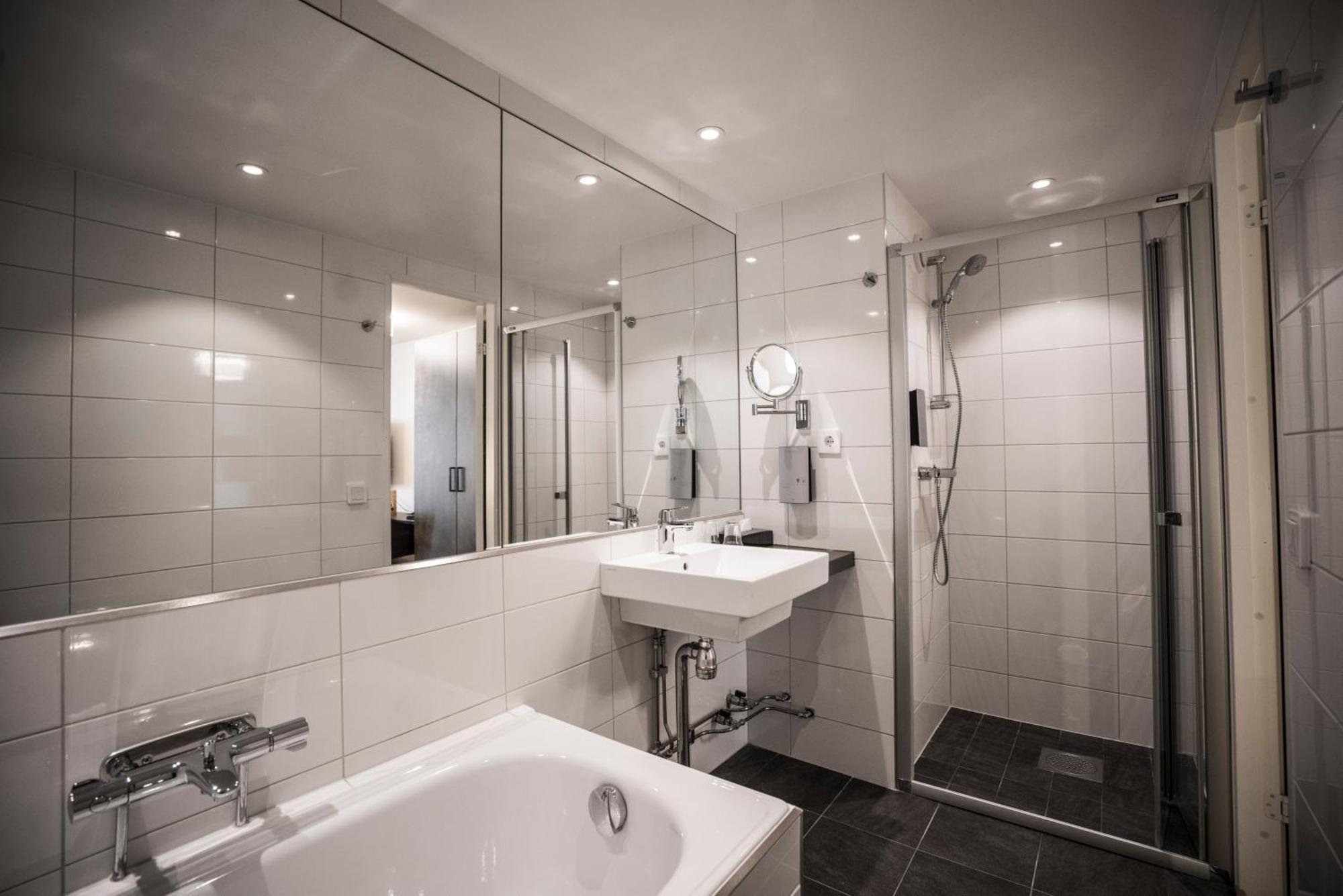 Junior Suite,1705553289:JPEG