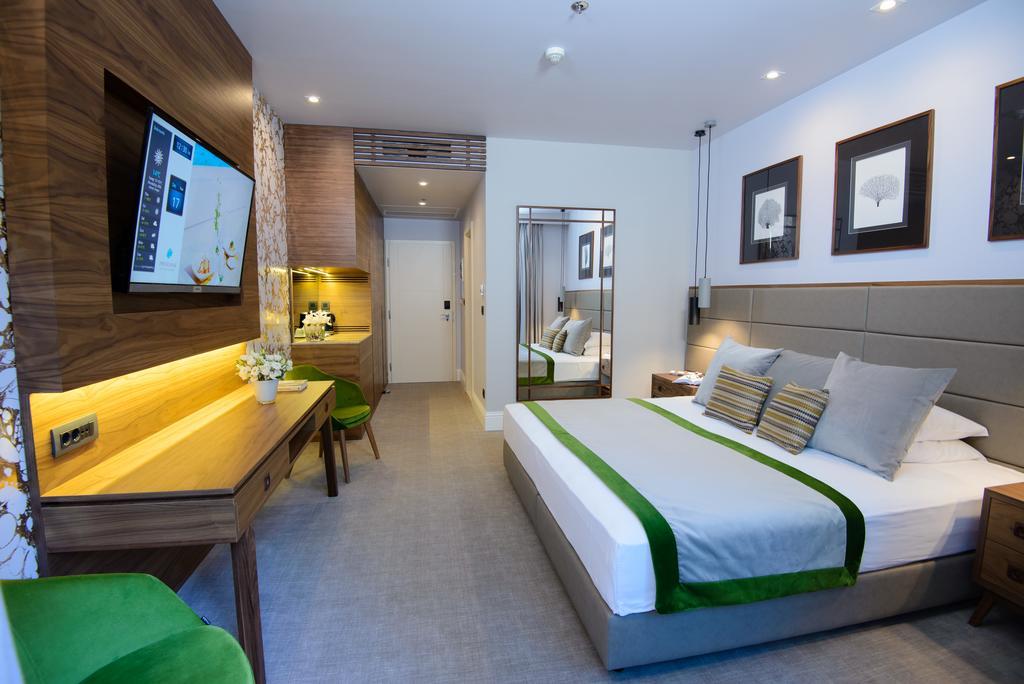 Luxury - Kahden hengen huone - Double/Twin - Oma parveke