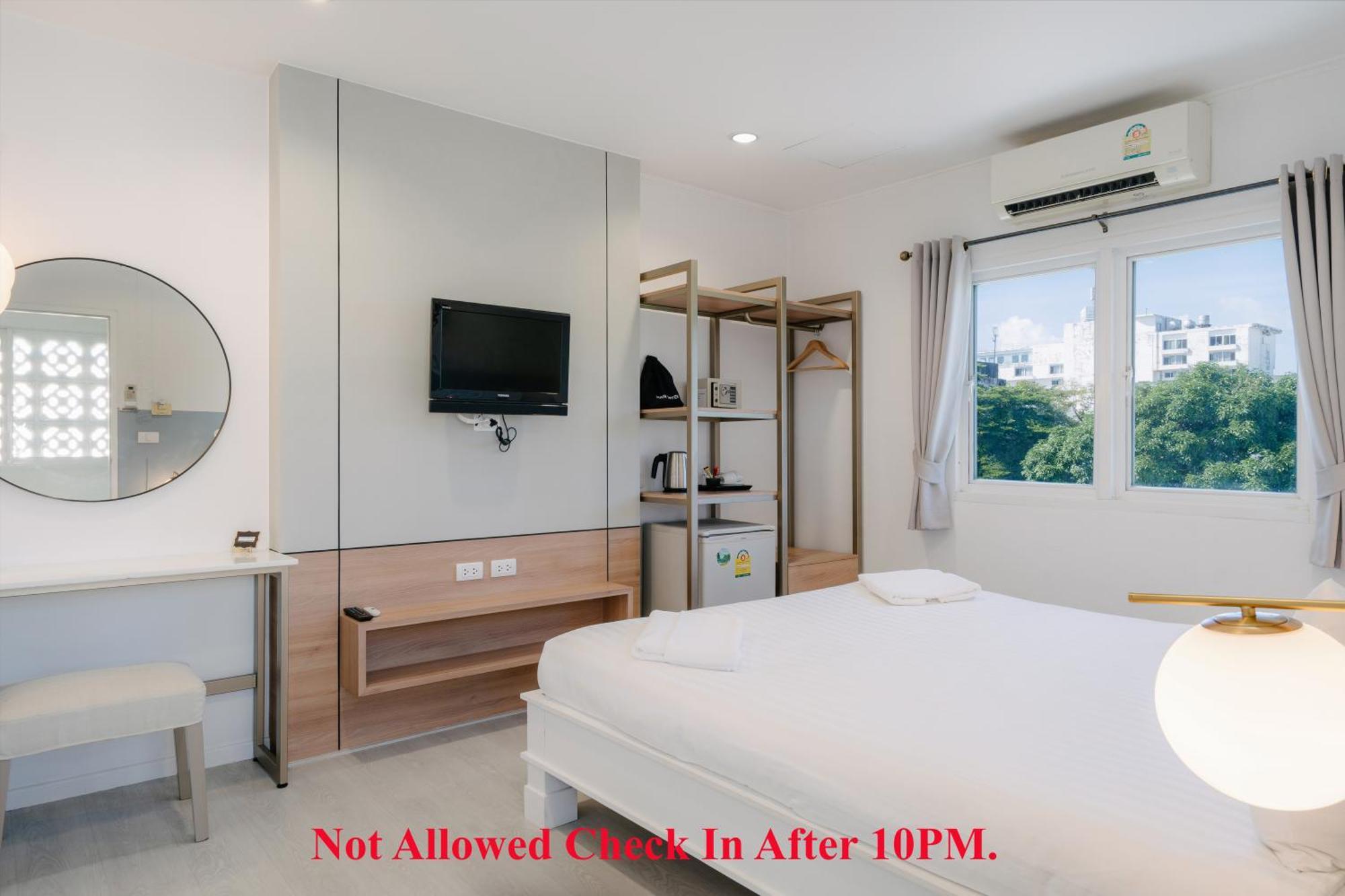 Double Room,1742740694:JPEG