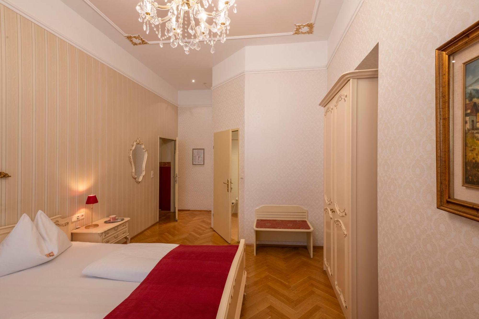 Deluxe - Kahden hengen huone - Double