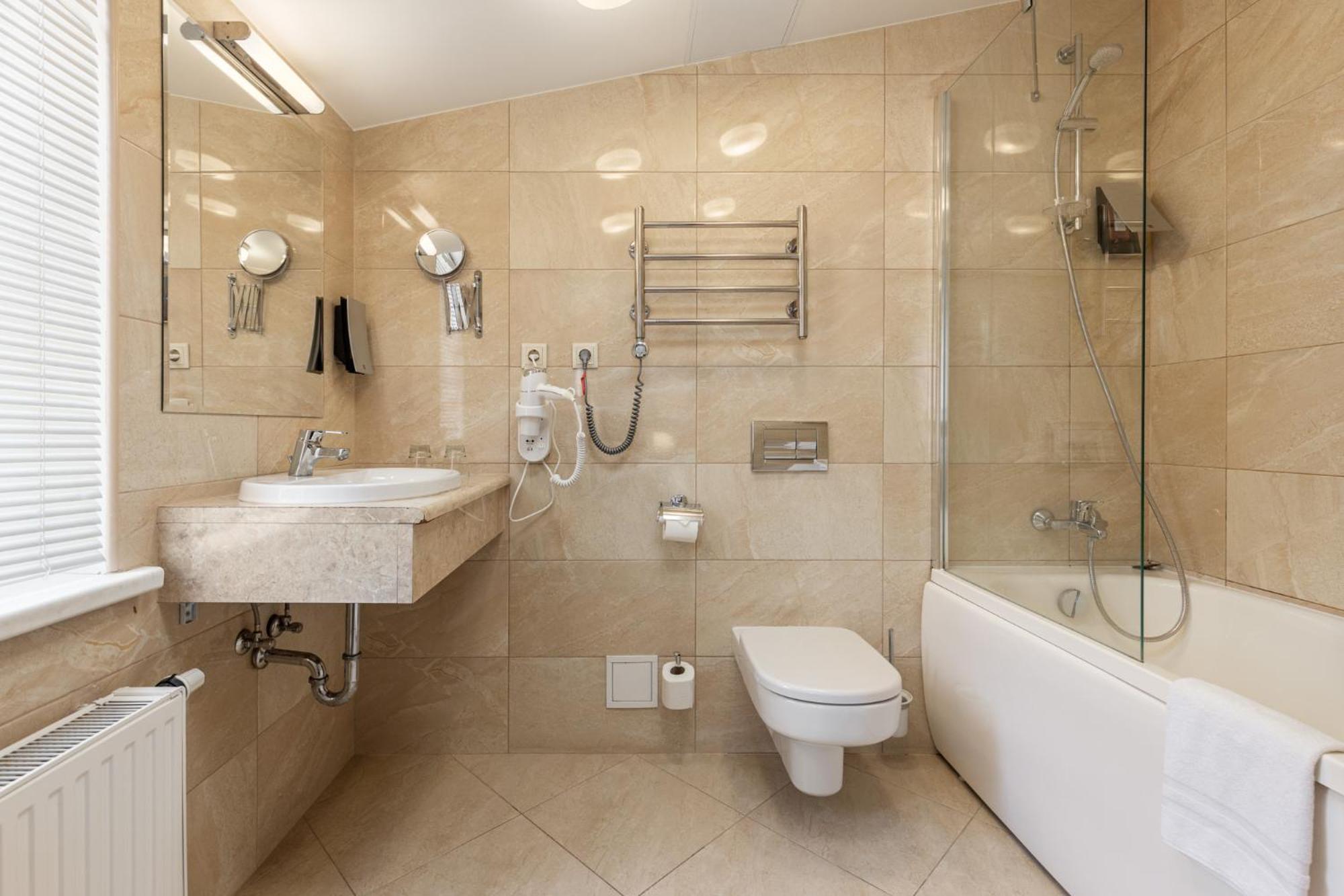 Standard - Kahden hengen huone - Twin/Double