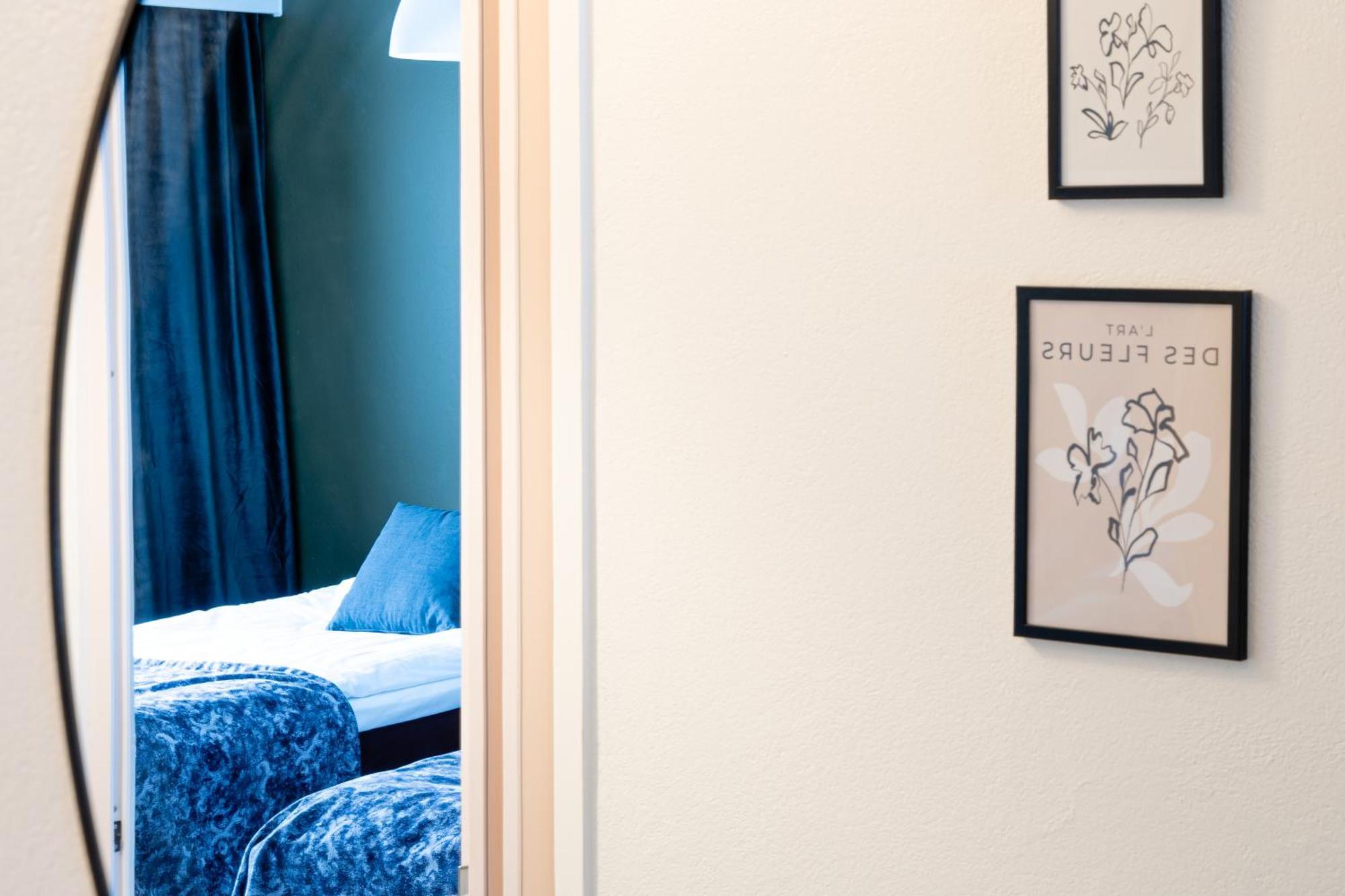 Three-Bedroom Apartment,1645021788:JPEG