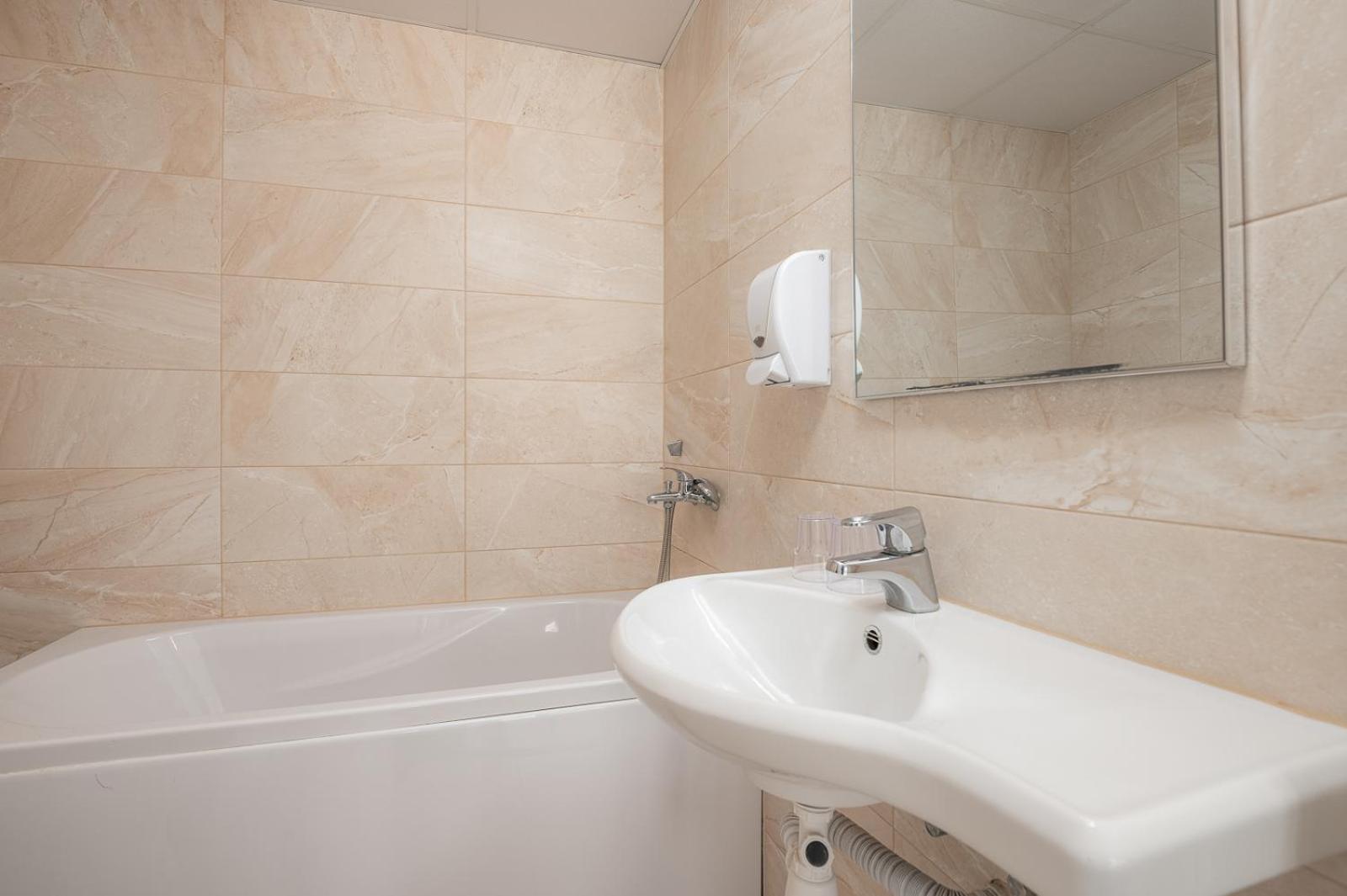 Deluxe - Kahden hengen huone - Double