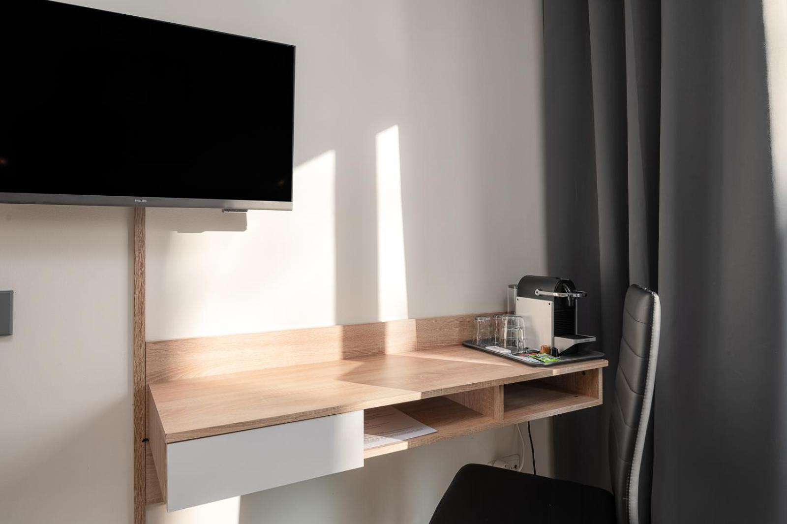 Standard - Kahden hengen huone - Double - Vuodesohva