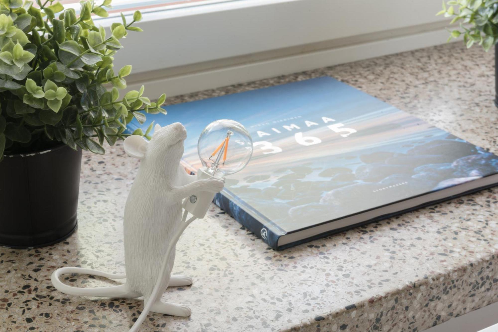 Suite,1672630027:JPEG