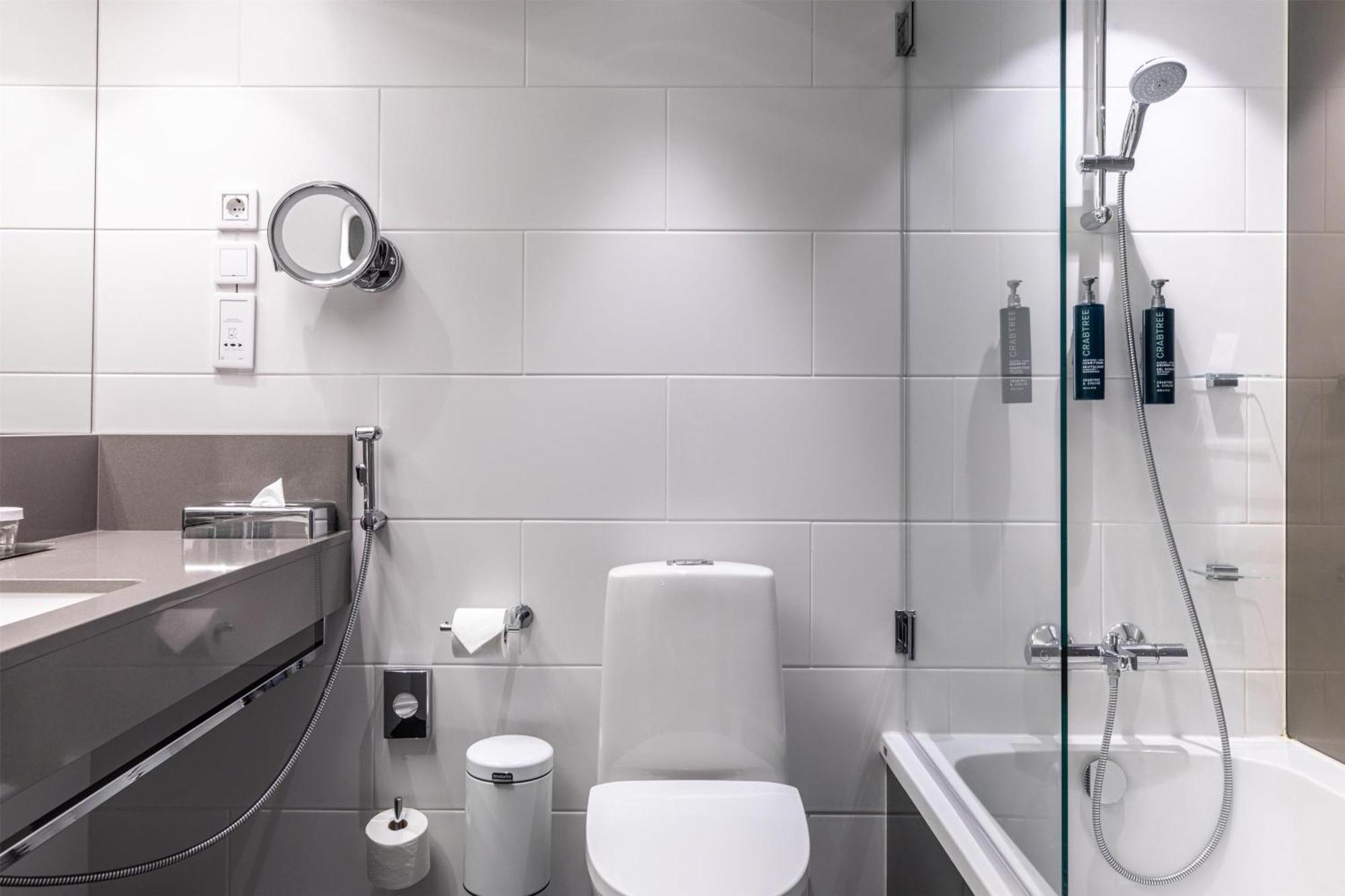 Twin Room,1679567105:JPEG