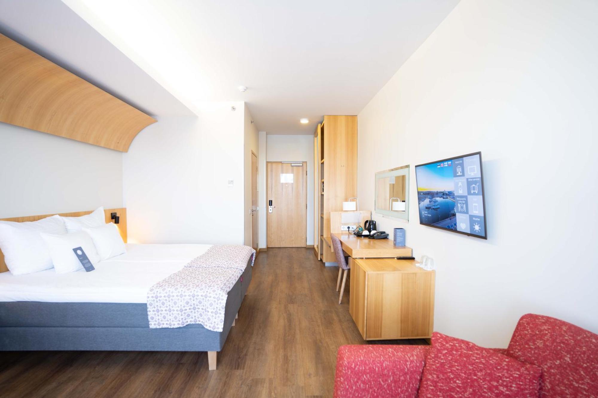 Standard Family Room,1697800625:JPEG