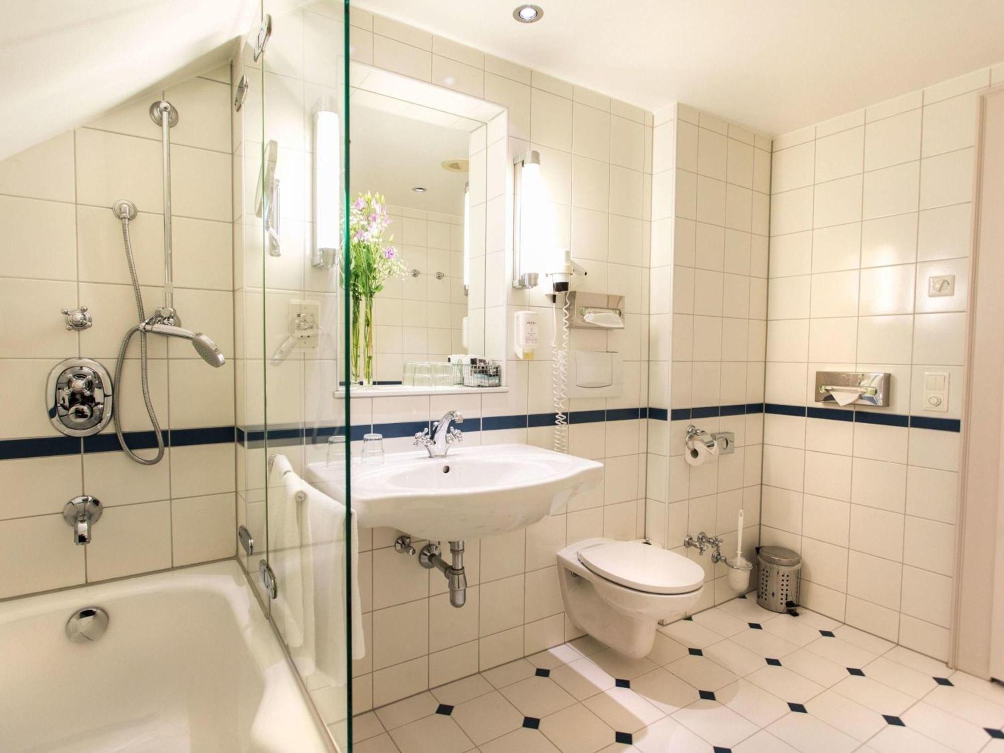 Classic - Yhden hengen huone