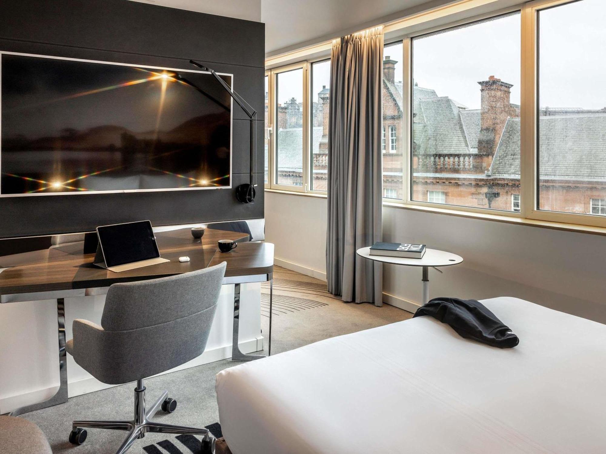 Queen Suite,1716973552:JPEG