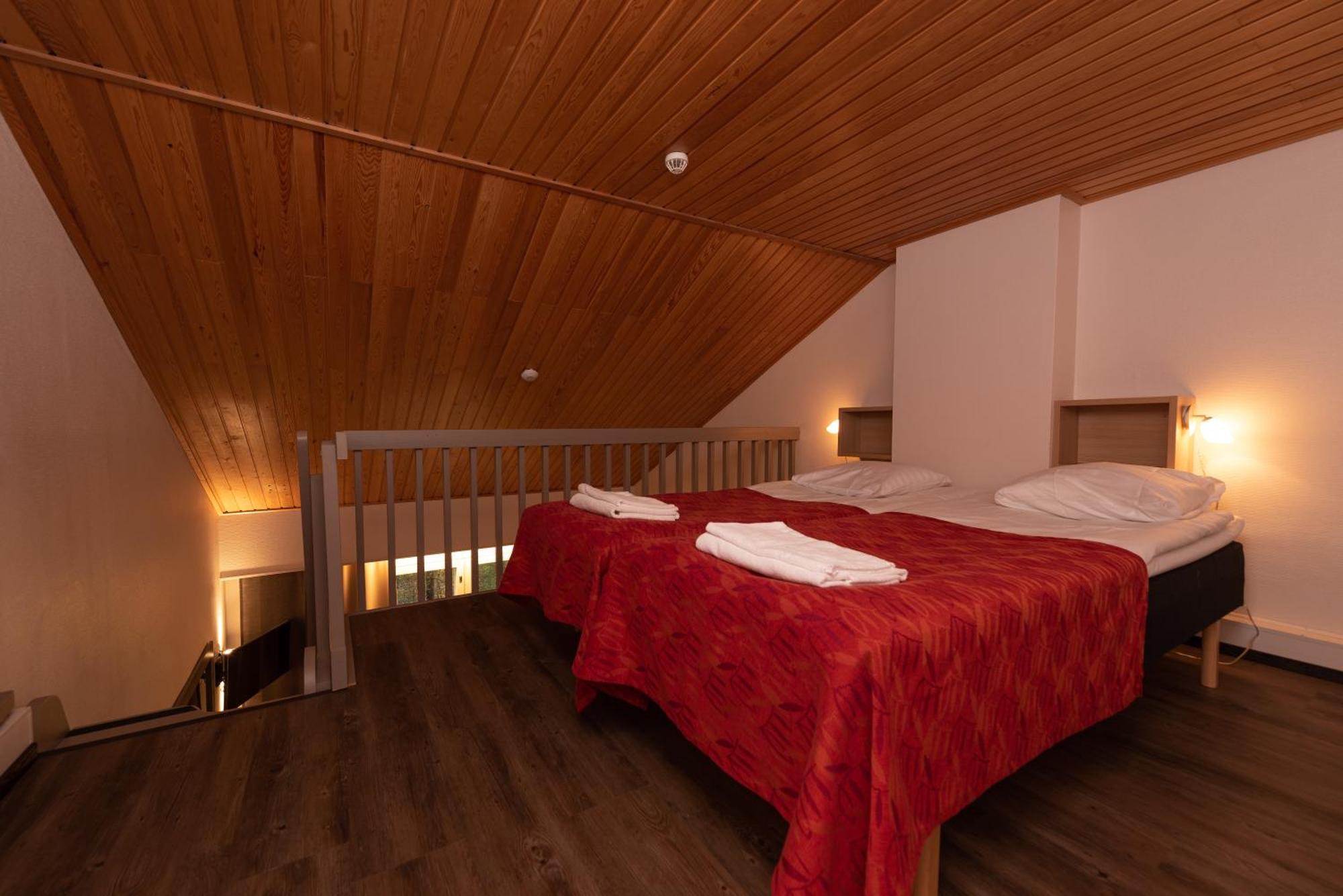 Standard Quadruple Room,746620409:JPEG