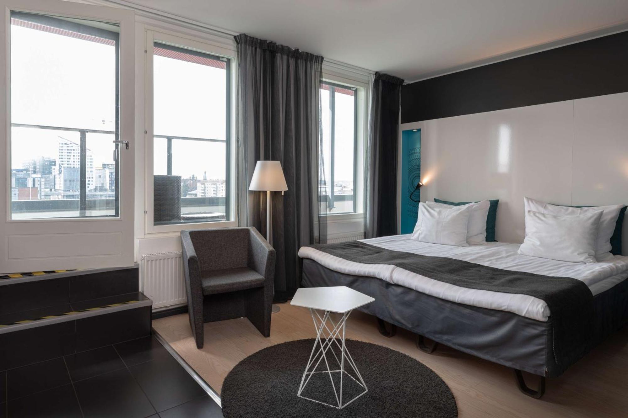 Superior Double Room,1742763953:JPEG