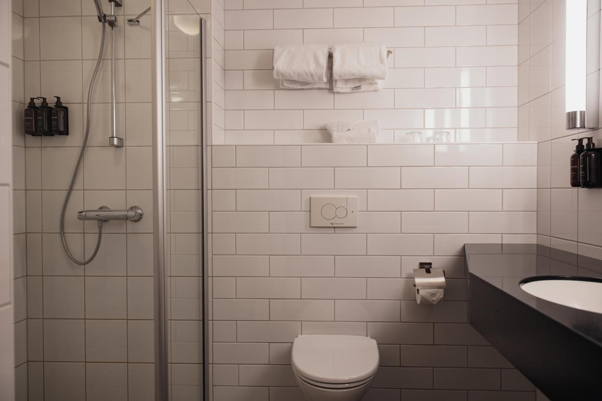Compact - Kahden hengen huone - Double