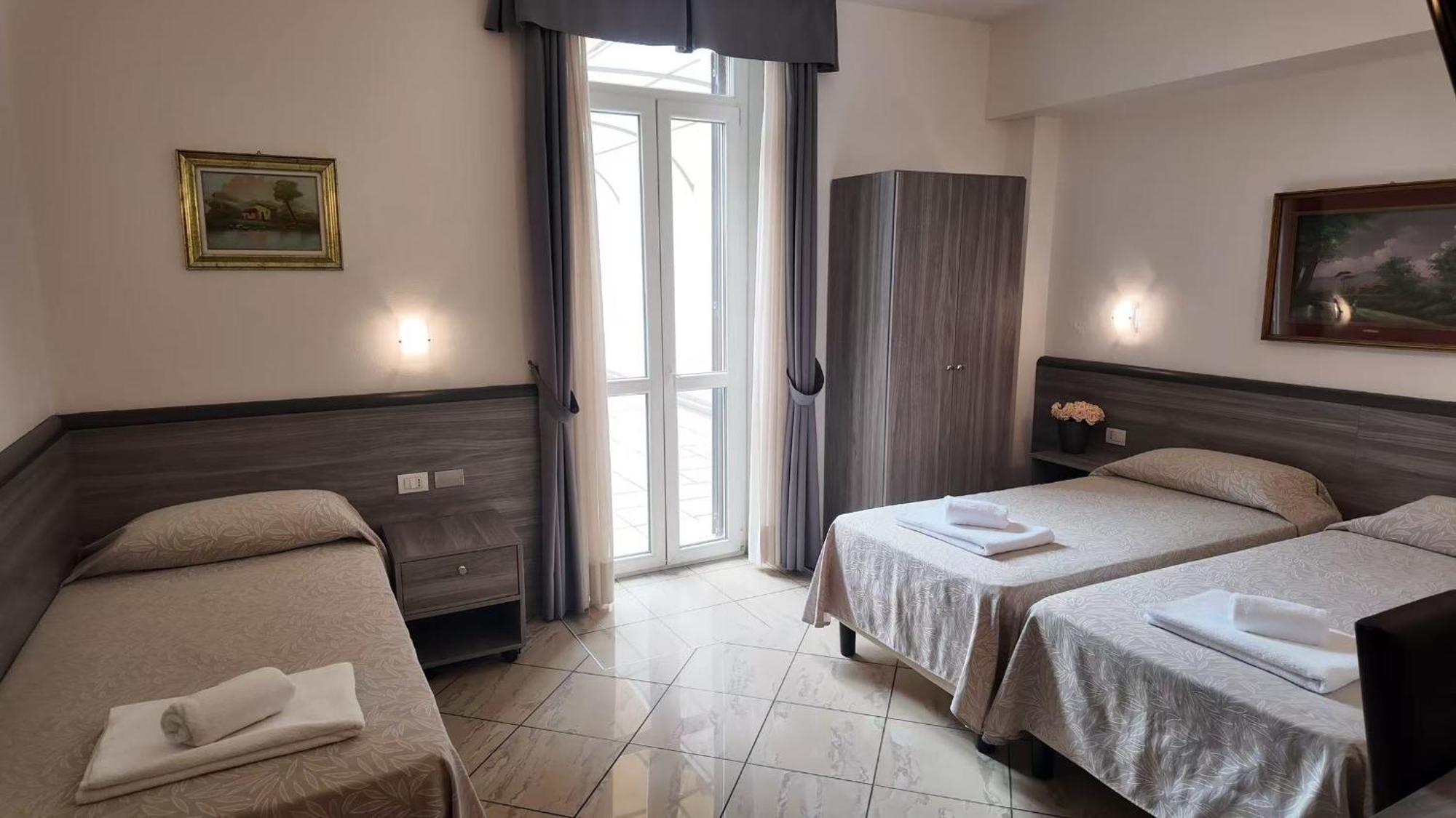 Triple Room Terrace