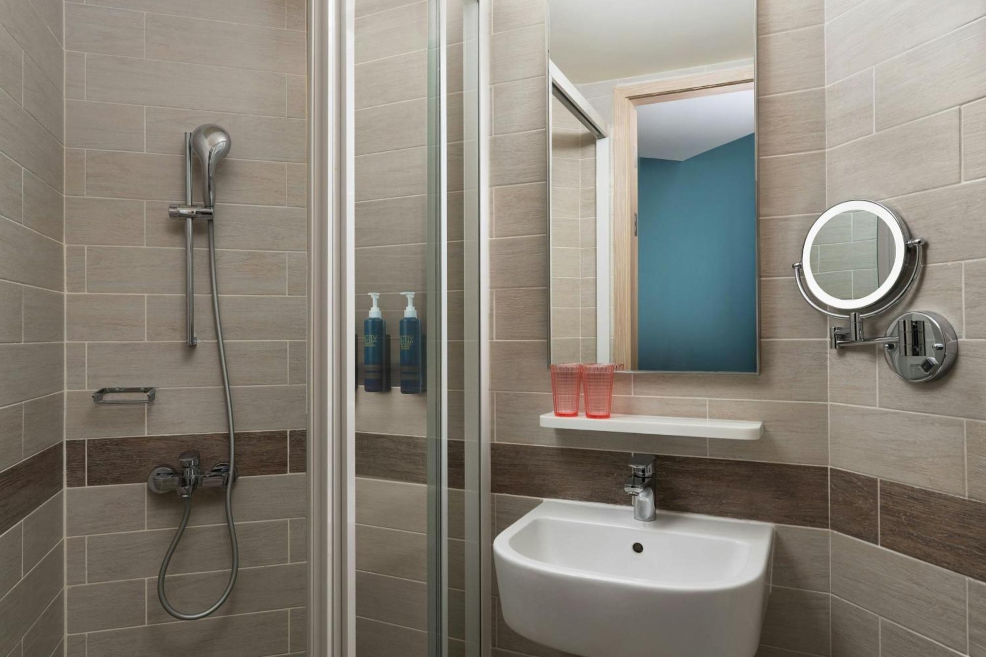 Deluxe - Kahden hengen huone - Twin