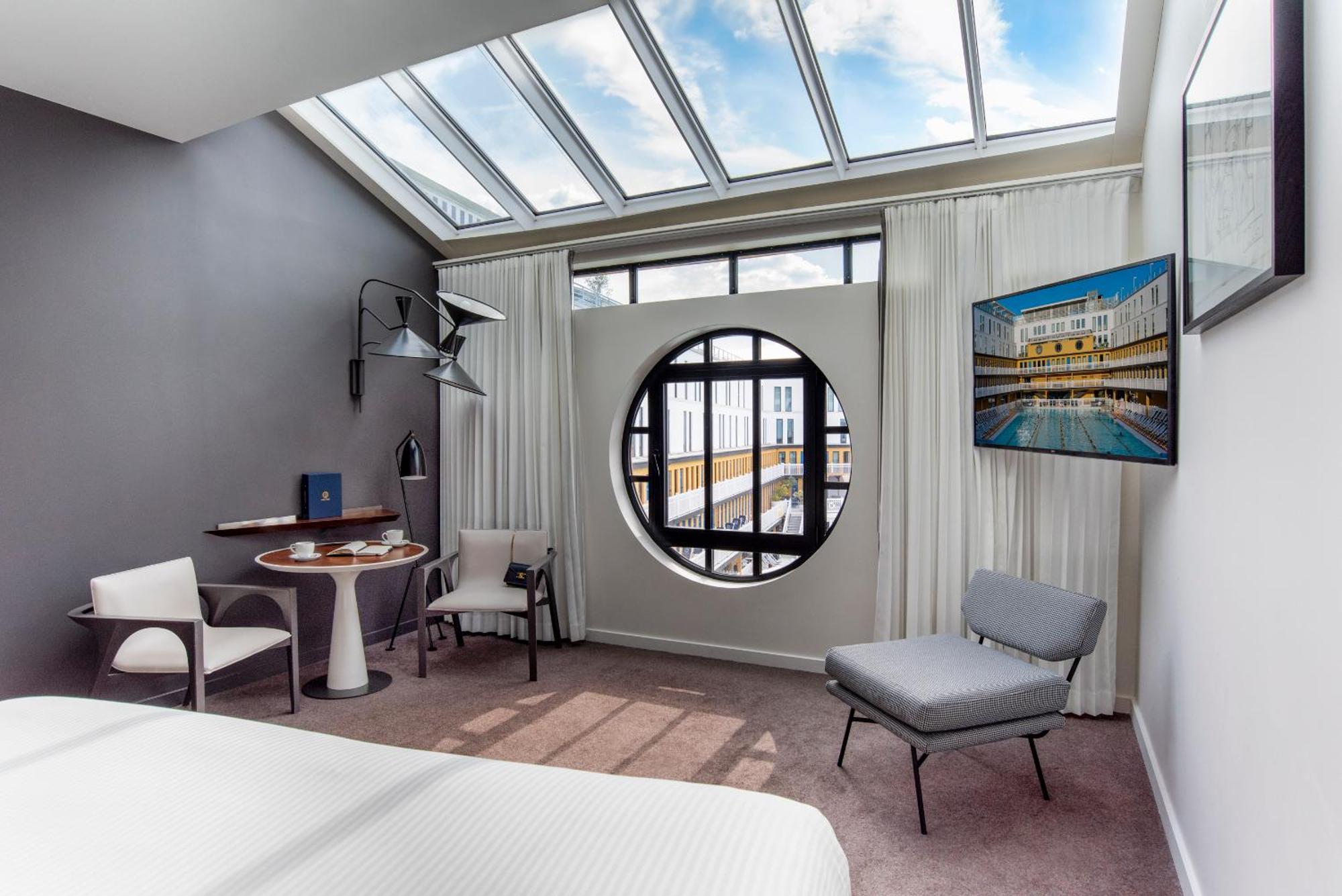 Hublot Executive King Room with Pool View