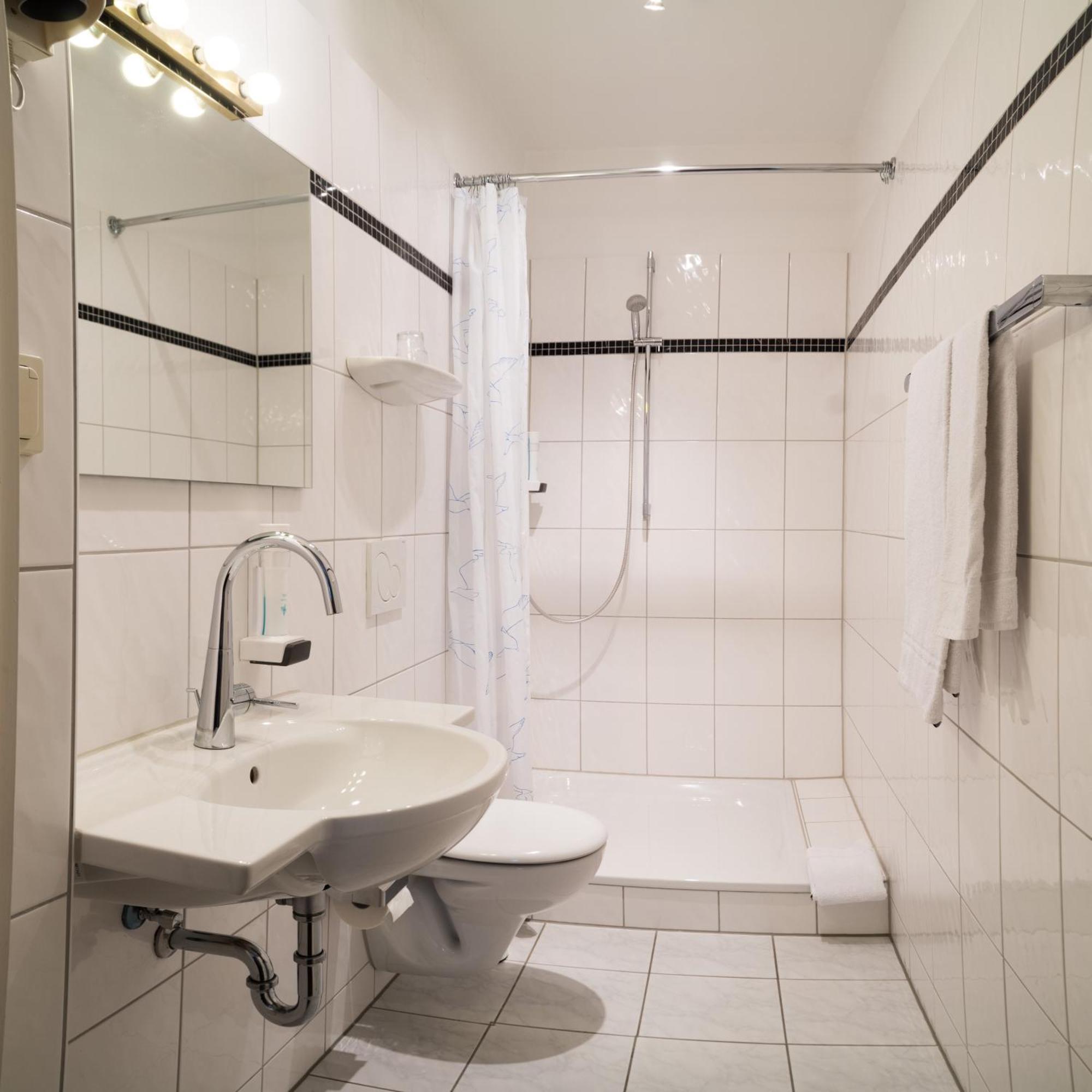 Deluxe - Kahden hengen huone - Twin/Double