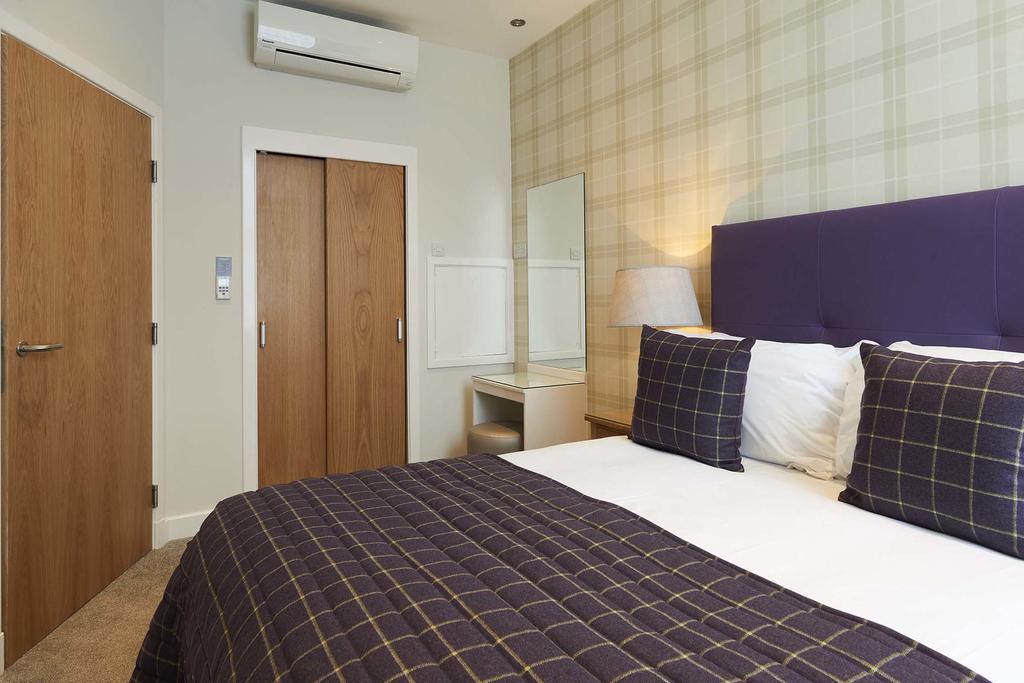 One-Bedroom Apartment,388931897:JPEG
