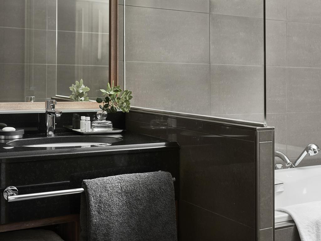 Balmuir Suite,701088292:JPEG