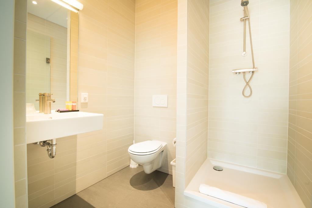 Twin Room (Including free parking)