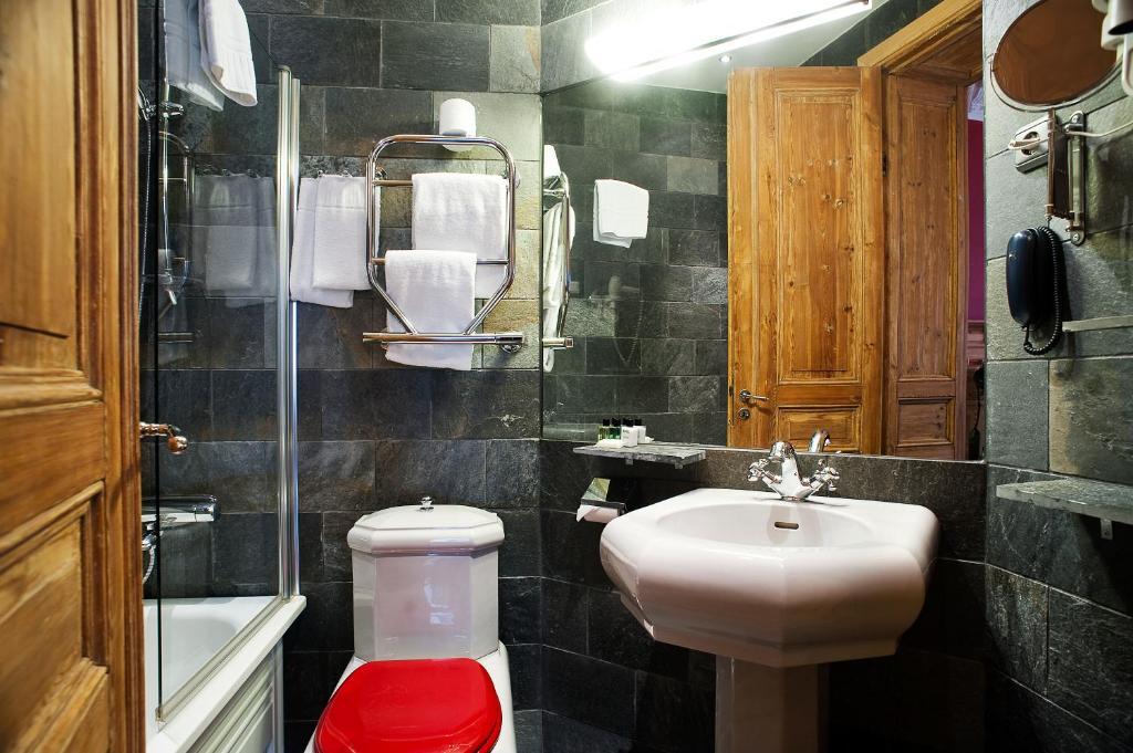 Junior Suite,1209994003:JPEG