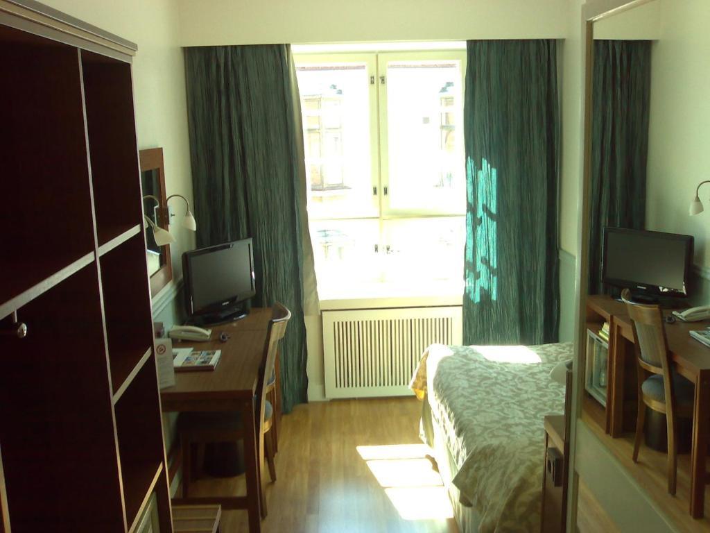 Standard - Yhden hengen huone