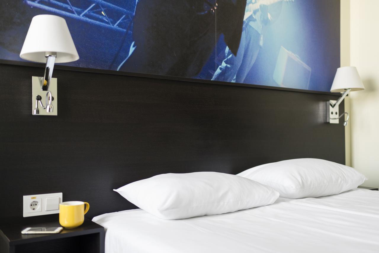 Superior Twin Room,664618812:JPEG