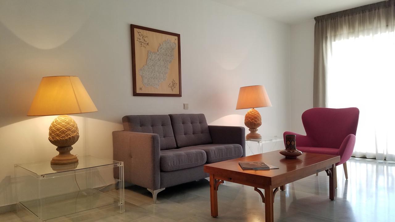 One-Bedroom Apartment,1334348534:JPEG