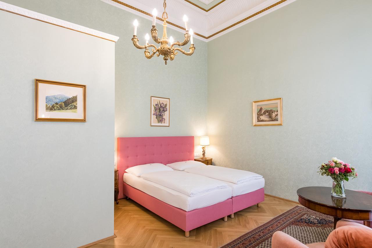 Deluxe - Kahden hengen huone - Double
