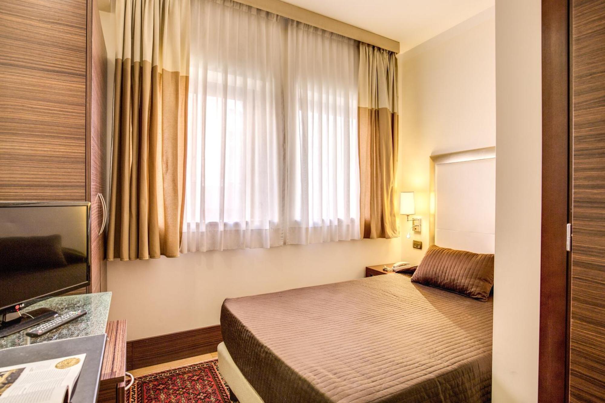 Single Room,694000086:JPEG