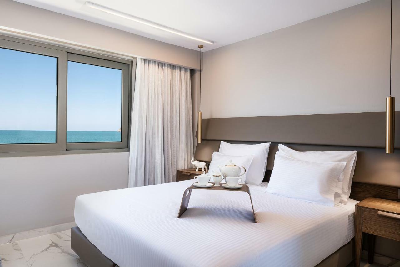 "Serenity" Suite with Side Sea View