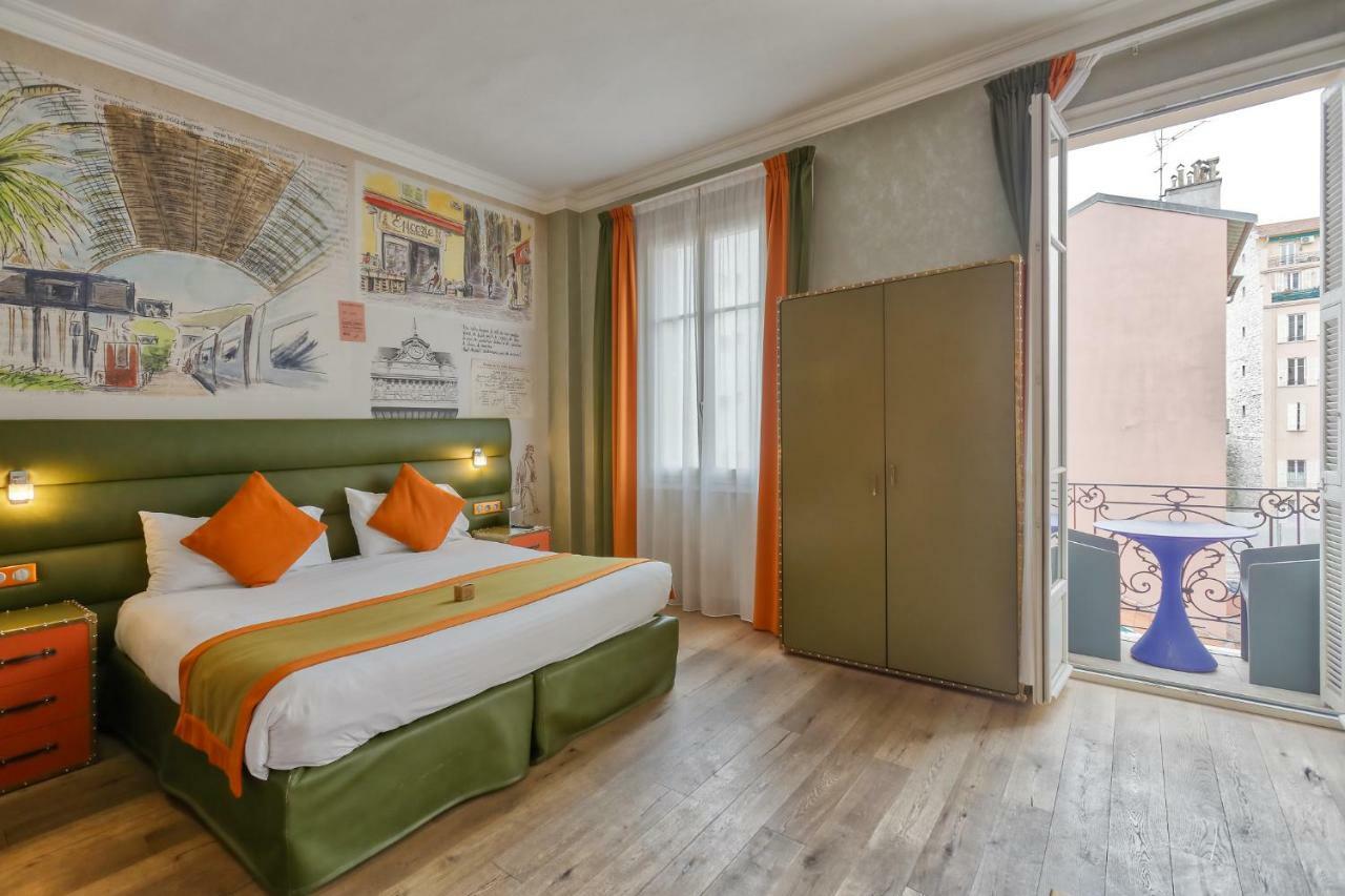 Deluxe Double Room Balcony,1681712584:JPEG
