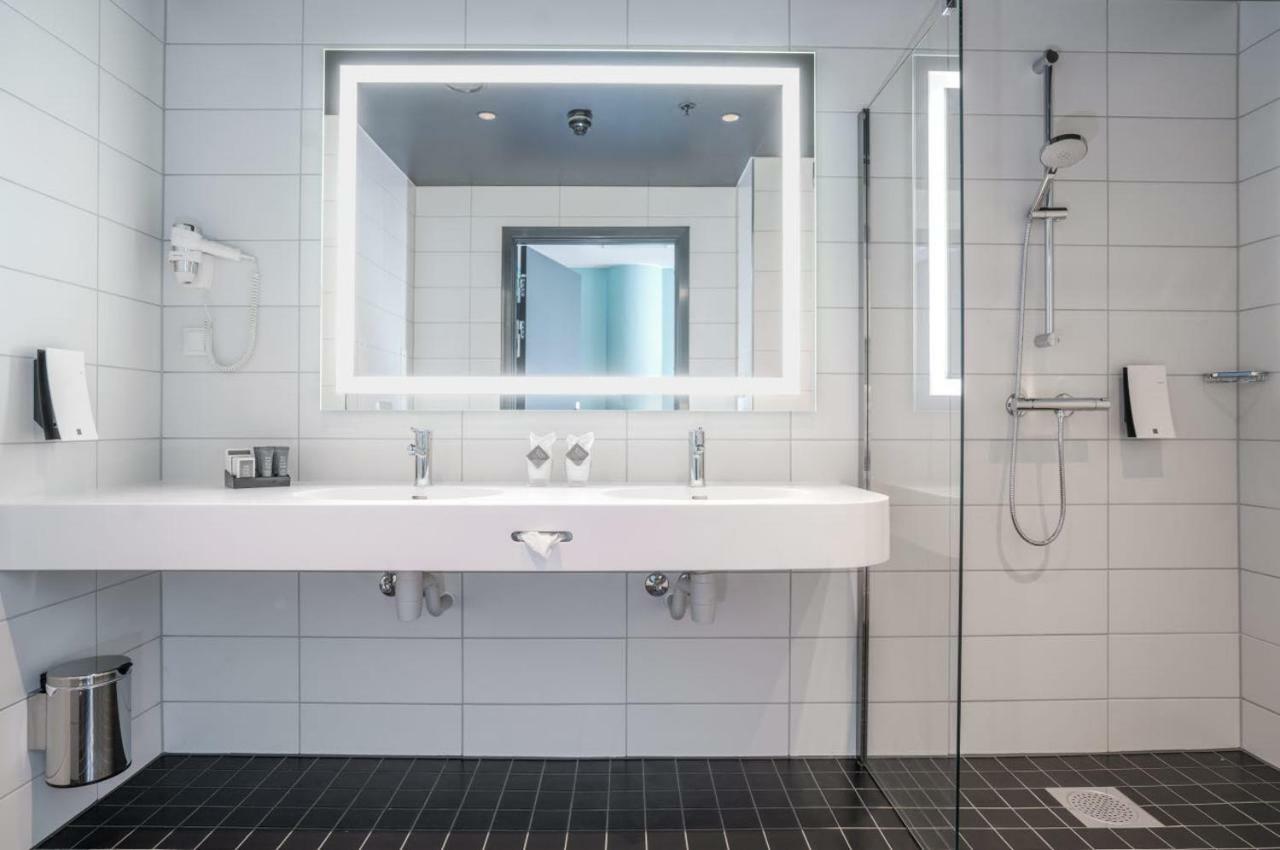Business - Kahden hengen huone - Double